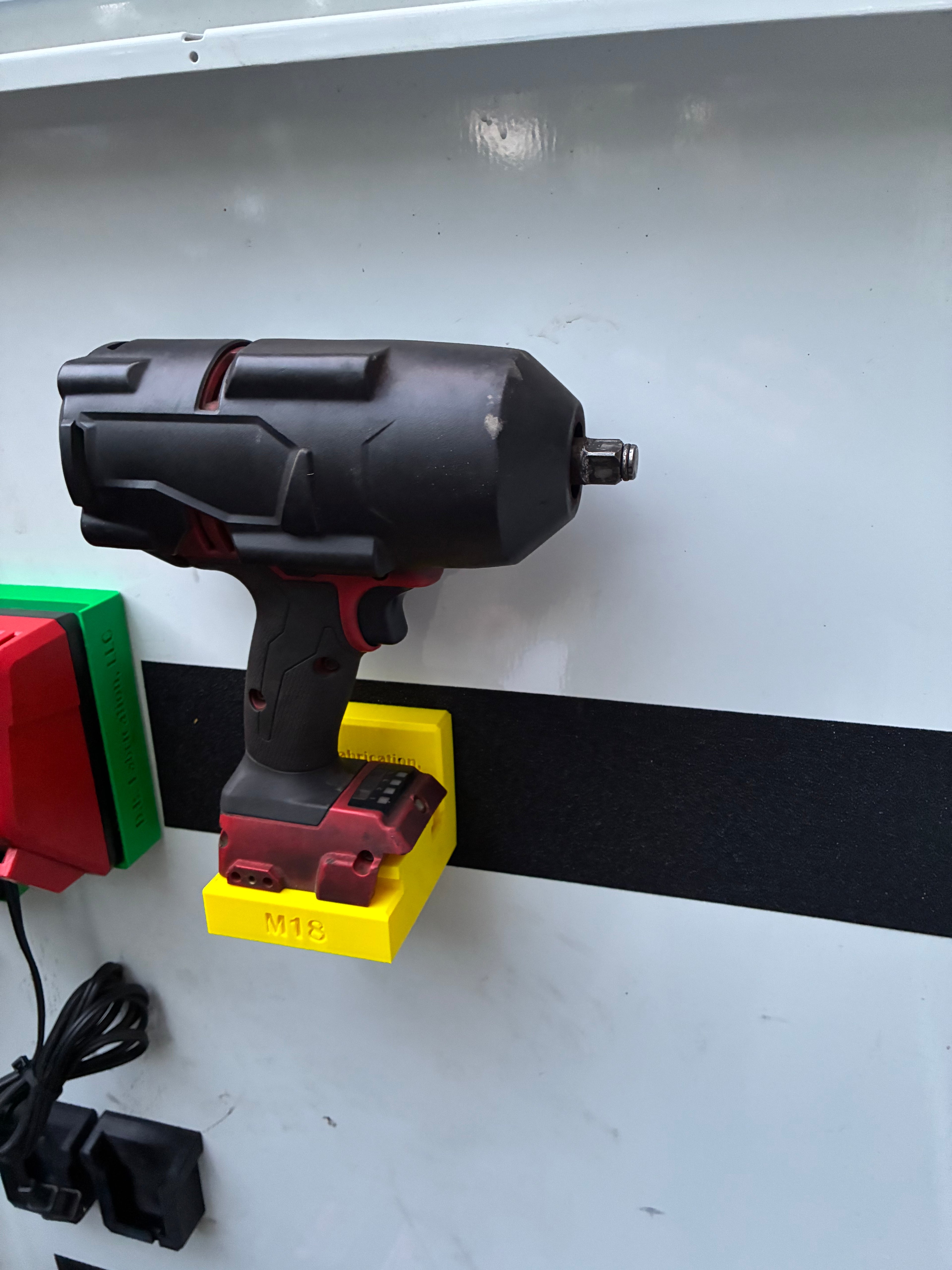 M18 Magnetic Tool Mount (left side entry)