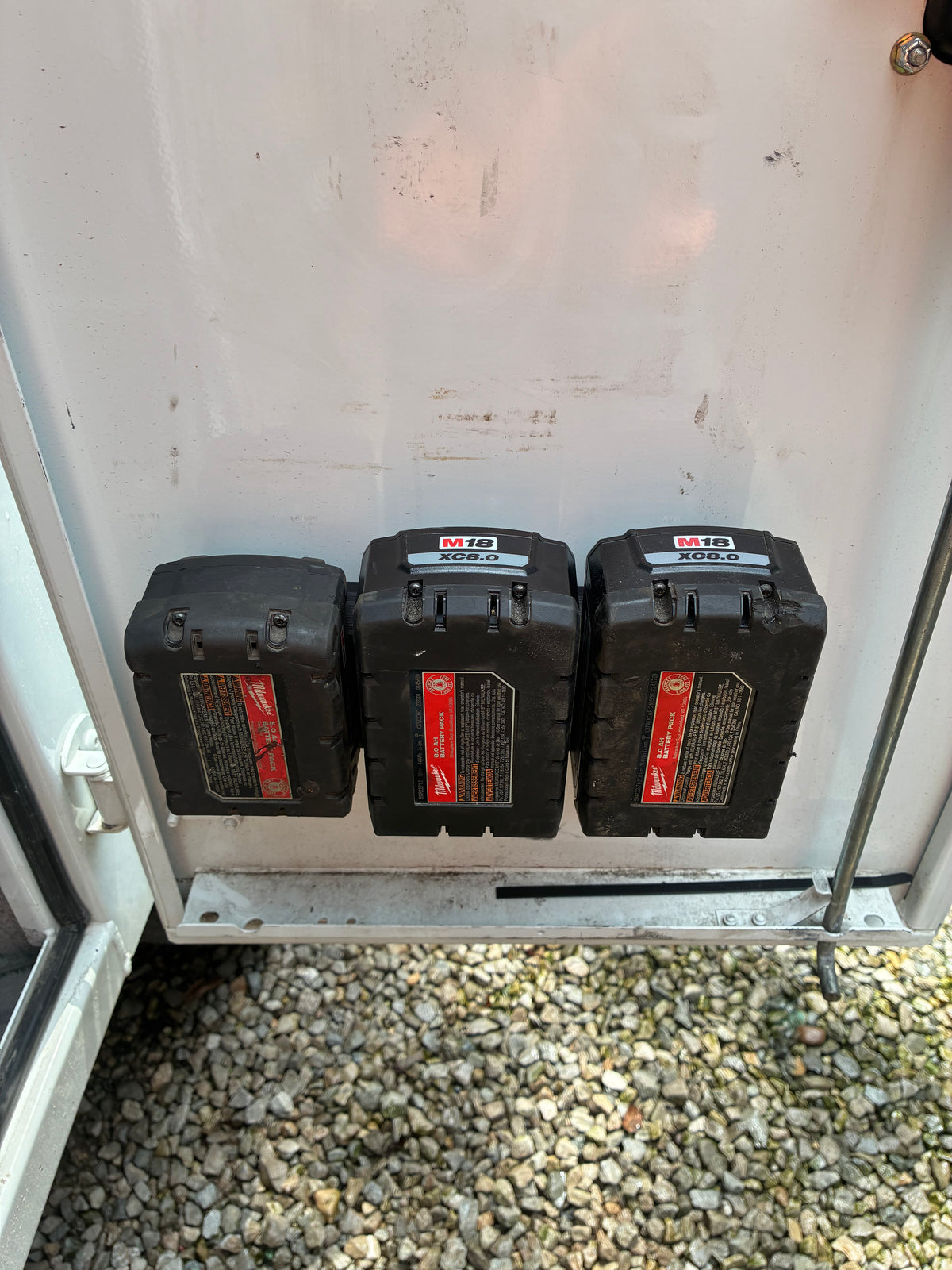 M18 Magnetic Triple Battery Holder (Non-Locking)