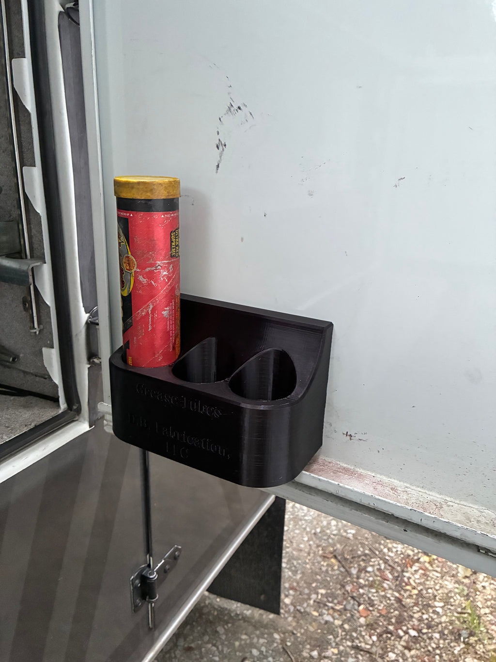 Triple Grease Tube Magnetic Holder
