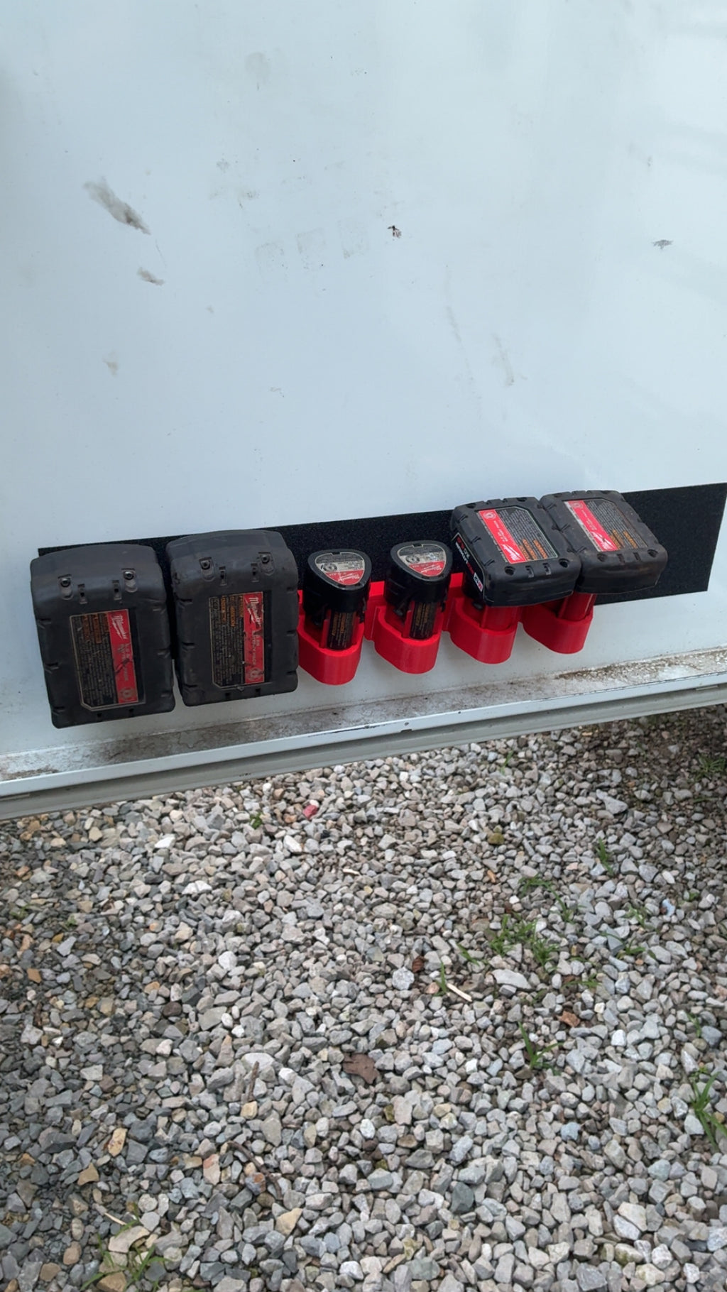 M12 Magnetic Battery Holder (Single Non-Locking)