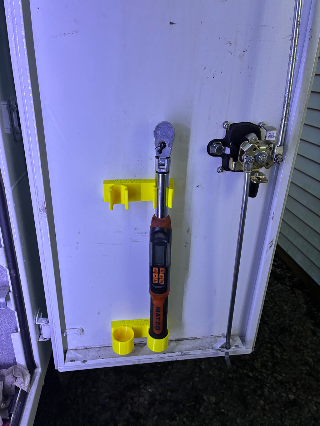 Torque Wrench Mount