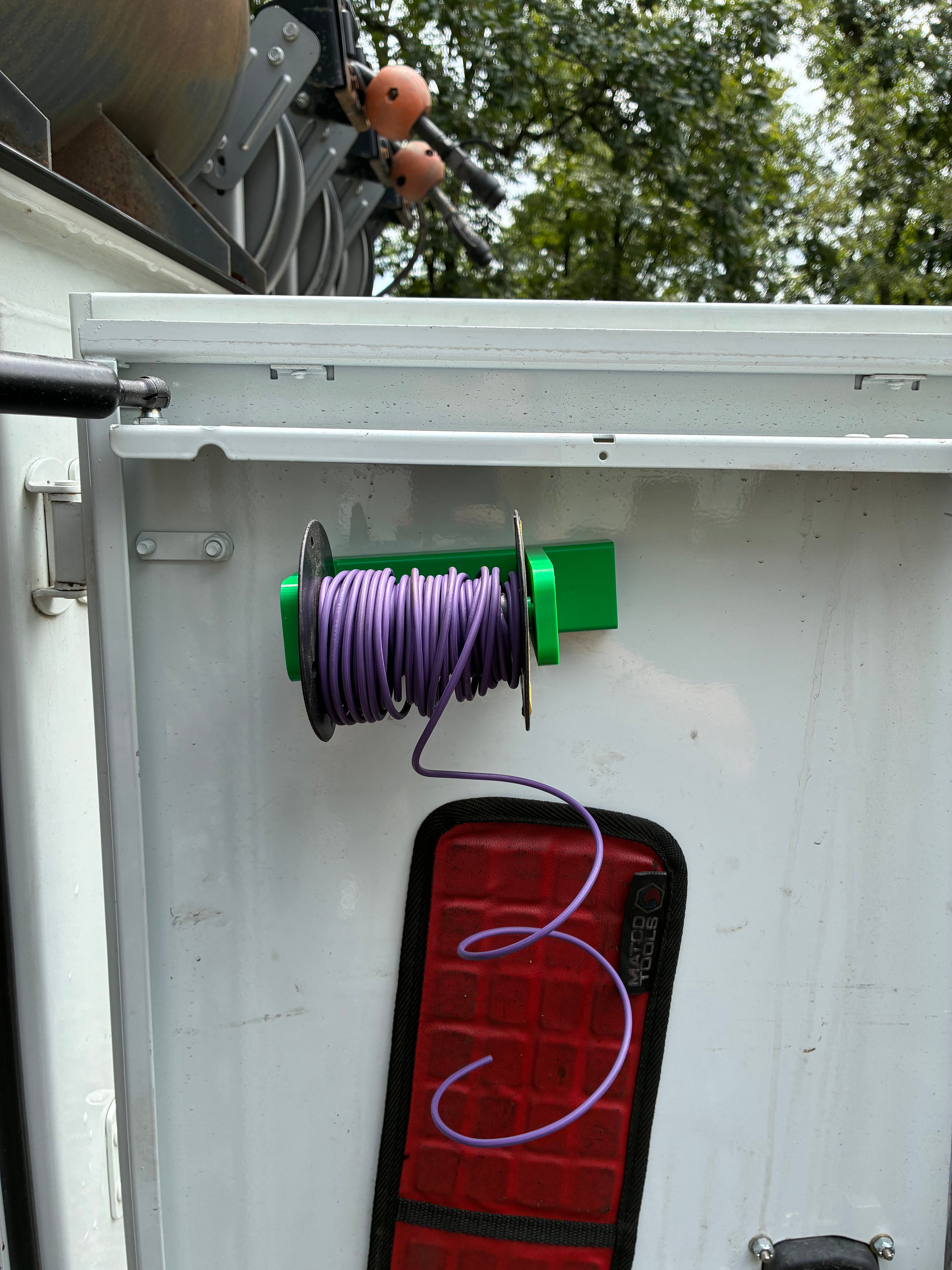 Modular Magnetic Wire Rack