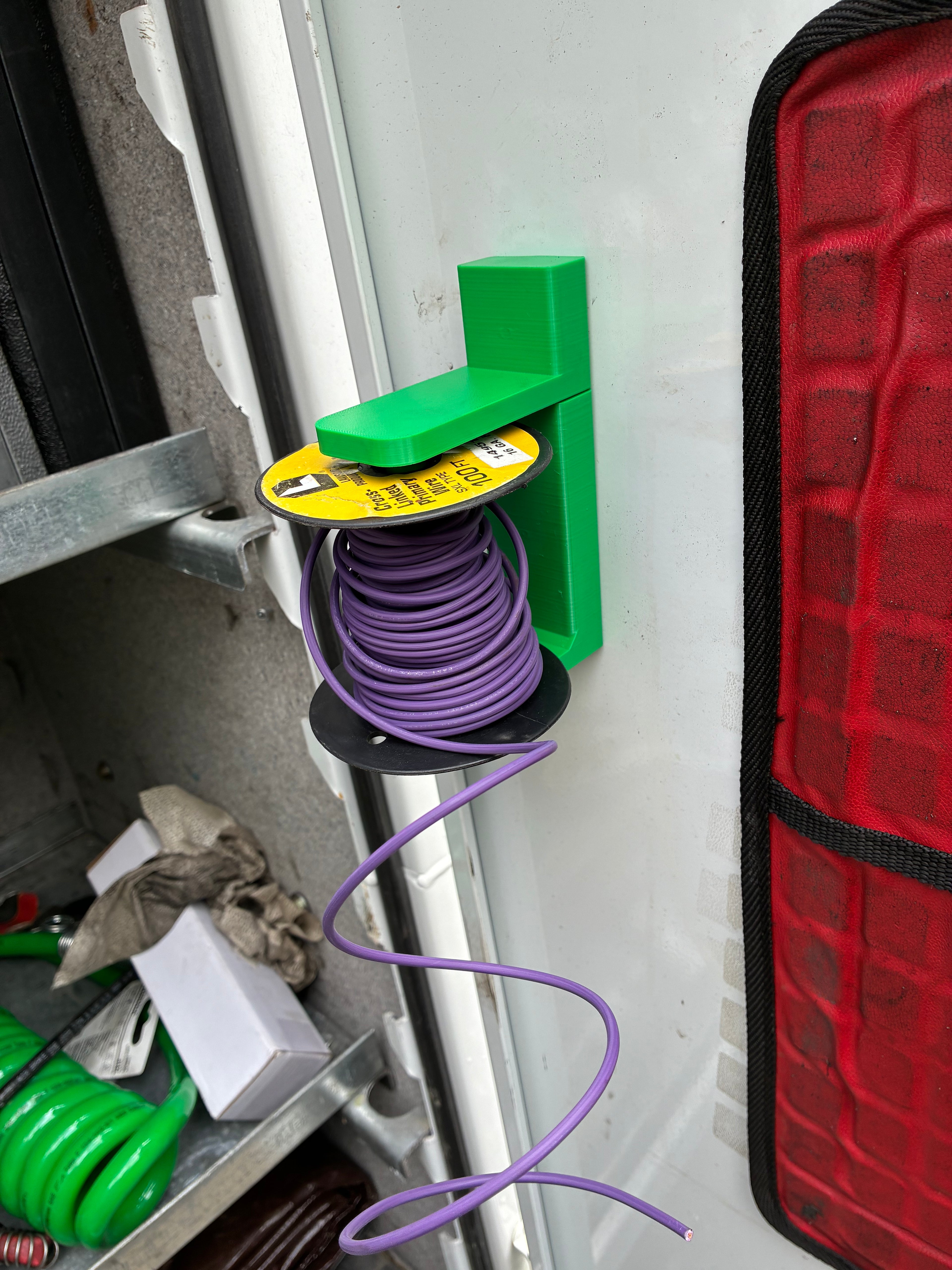 Modular Magnetic Wire Rack